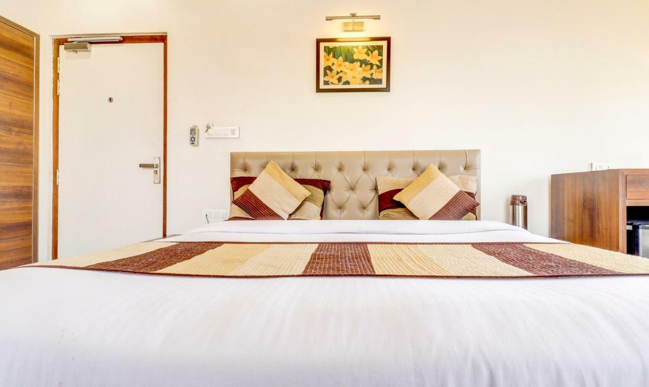 Hotel Ajmer Regency Bagian luar foto